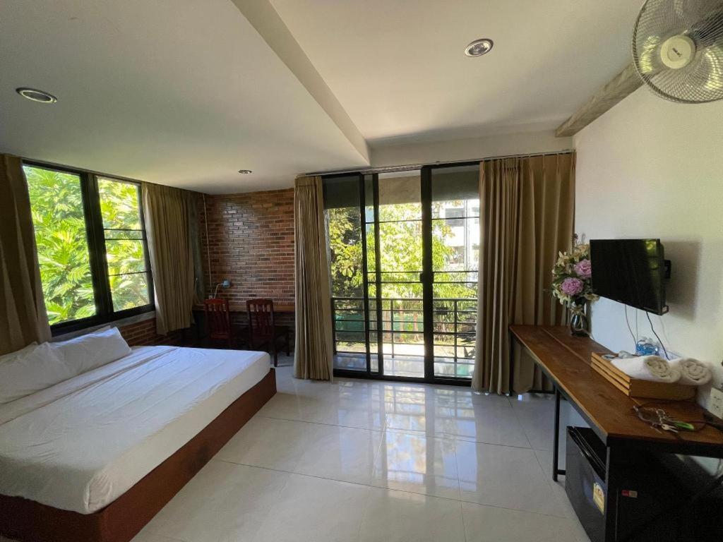 Palmhouse Hotel Mae Hong Son Luaran gambar