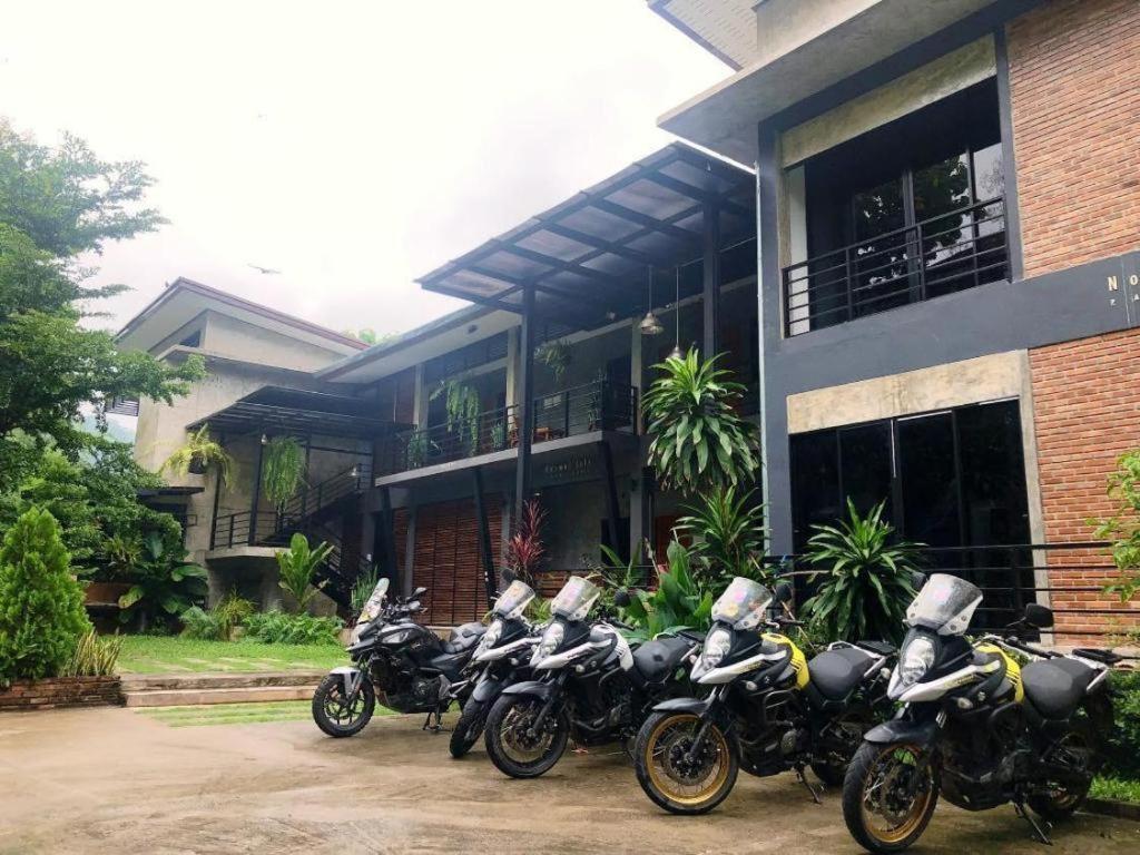 Palmhouse Hotel Mae Hong Son Luaran gambar